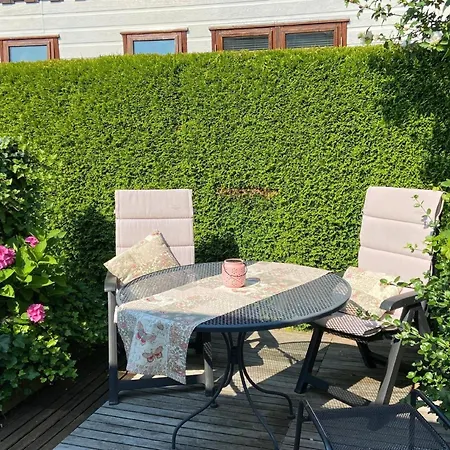 Ferienhaus In Mit Garten Und Terrasse * Lathum
