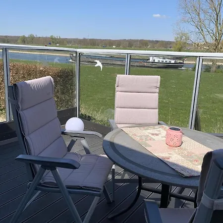 Ferienhaus In Mit Garten Und Terrasse * Lathum